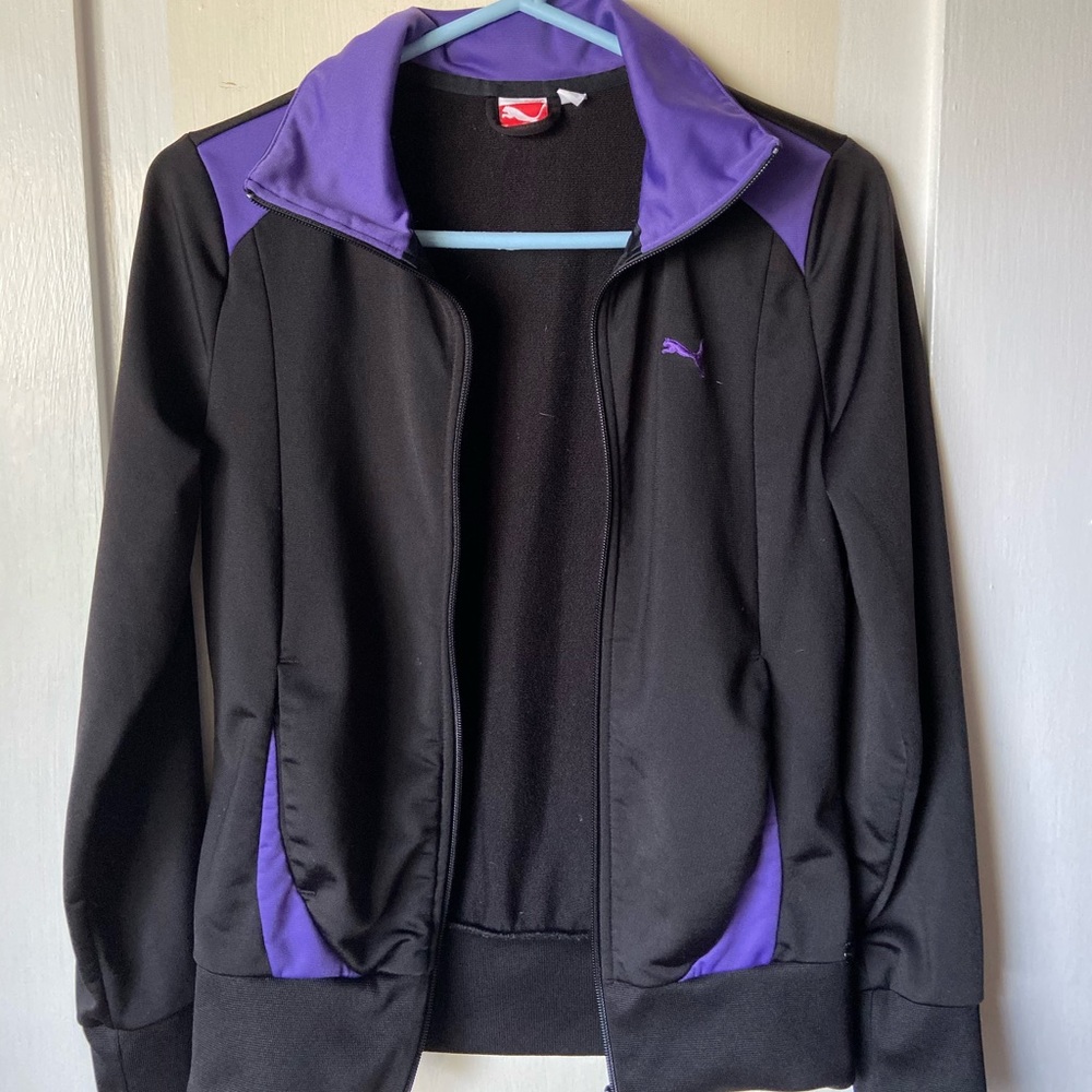 Puma Jacket 😍